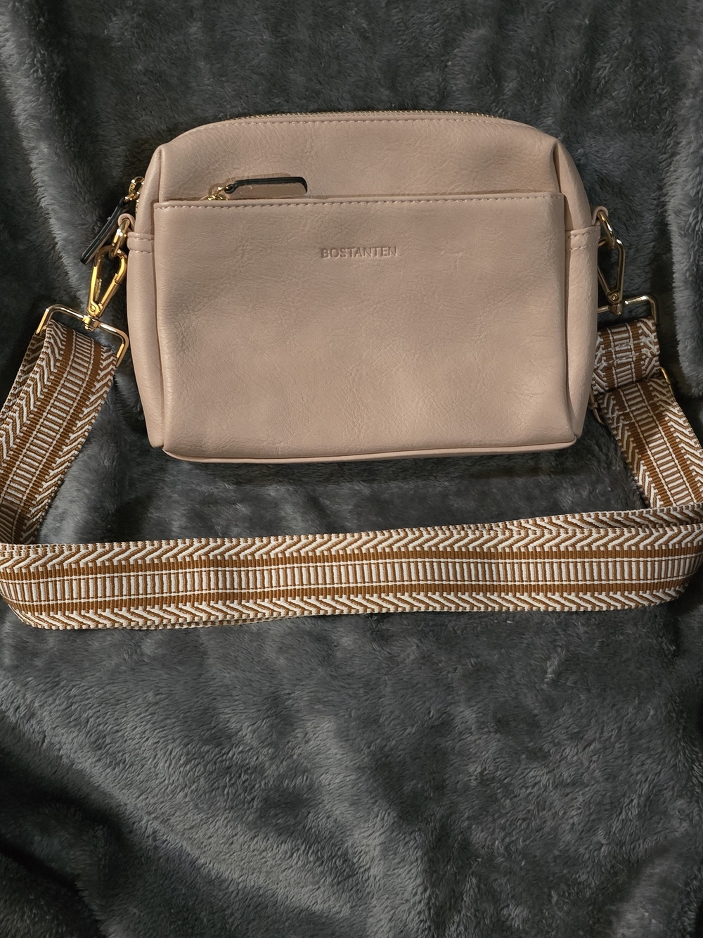 Bostanten Blush Pink Crossbody with Patterned Strap
